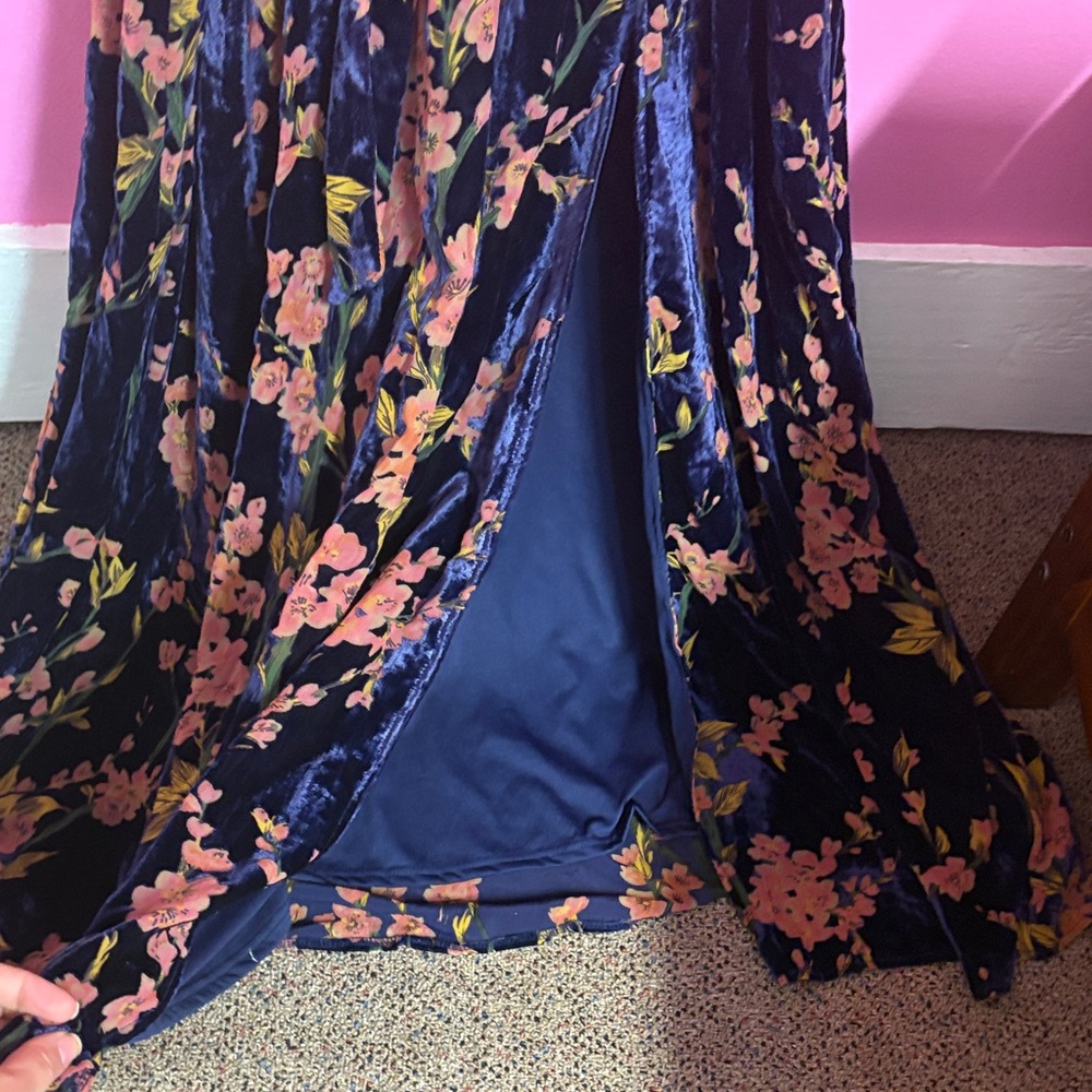 Baltic Born Lennon navy blue Floral Velvet Maxi Dress stretchy size XXL classy - Picture 6 of 16